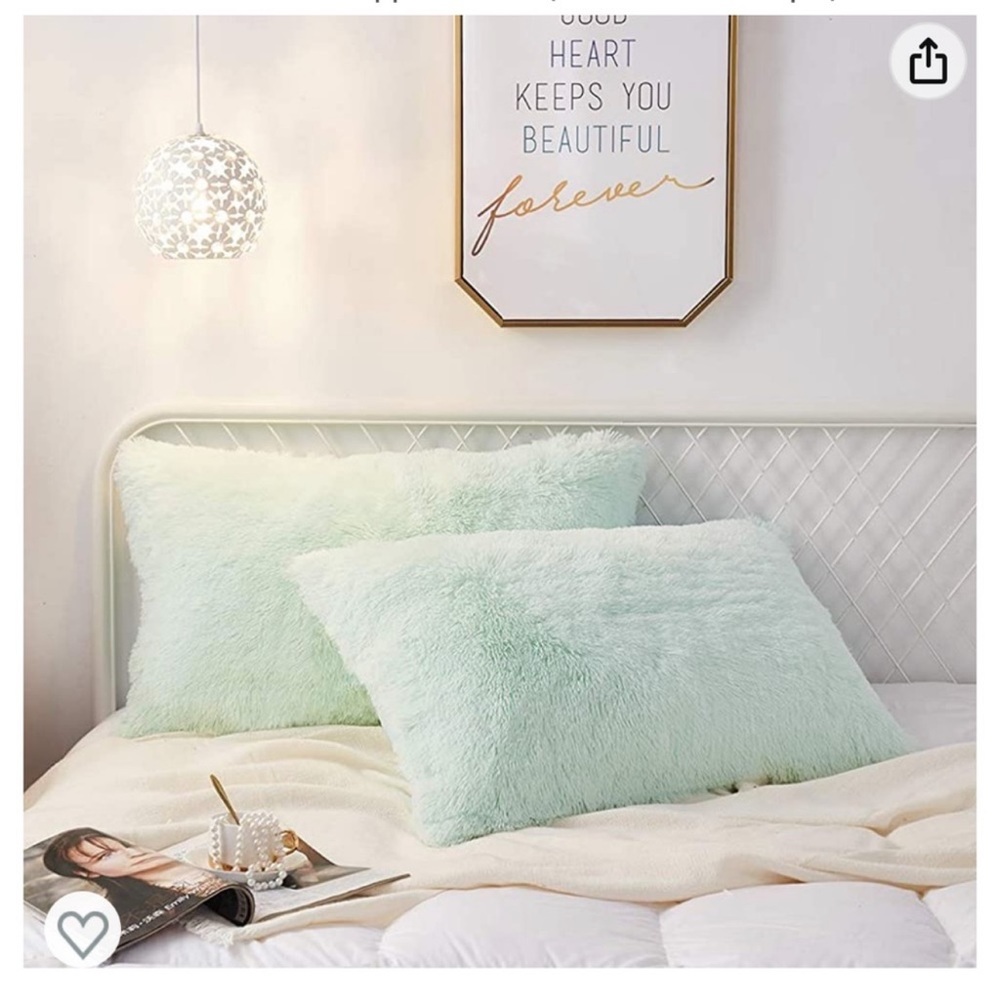 Uhamho Pillow Cover